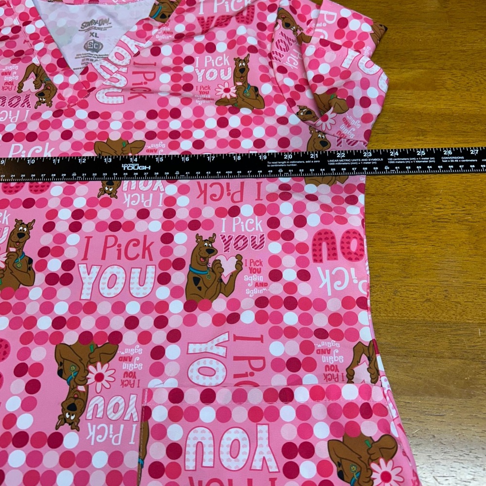 Scooby-Doo I Pick You Pink Polka Dot V-Neck Scrub Top XL Short Sleeve Pockets - Picture 6 of 9
